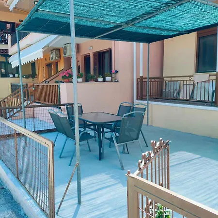 Barefoot Nest Дом отдыха